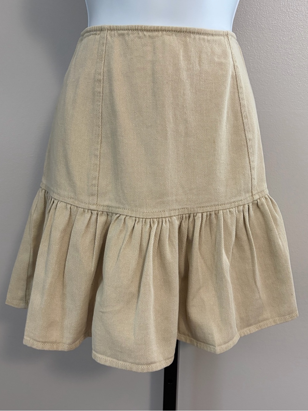 NWT easel Neutral Beige Ruffle-Hem A-Line Skirt